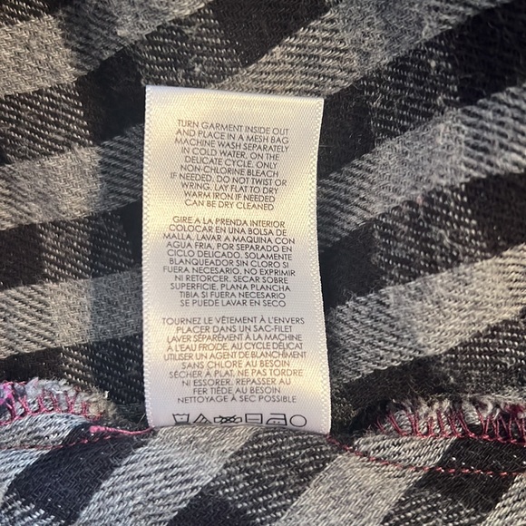 Cabi highland flannel raw hemline #3946 Gray purple fray hem check plaid collar - Picture 12 of 12